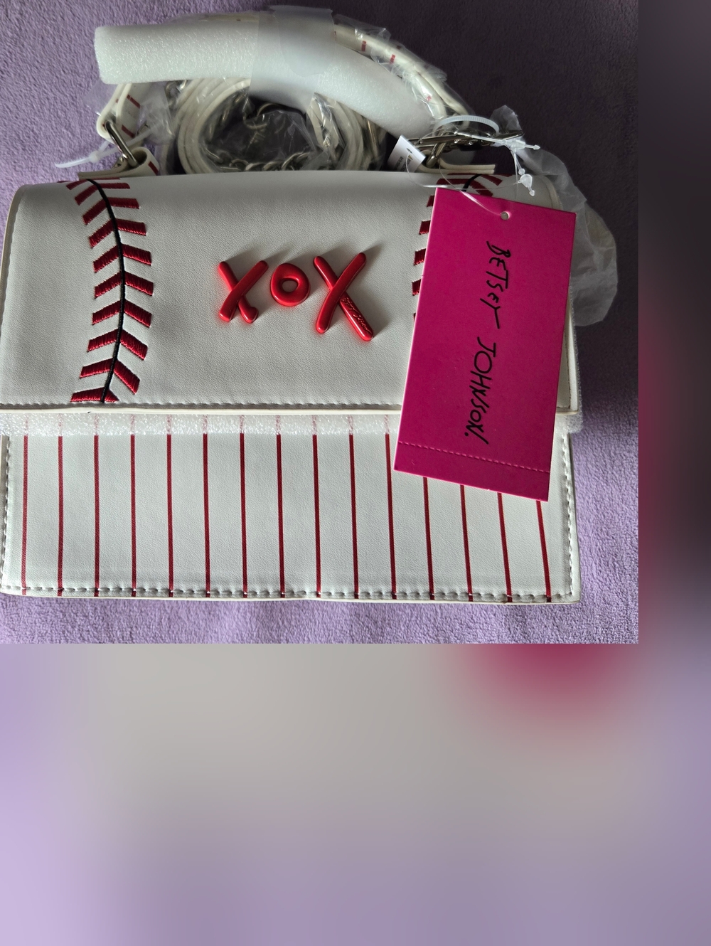 Betsey Johnson White and Red Baseball Purse NWT - Picture 5 of 8